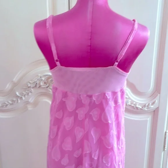 Victoria’s Secret Vintage Pink Hearts Gown Miracle Underwire/Push-up Bra Front - Picture 5 of 10